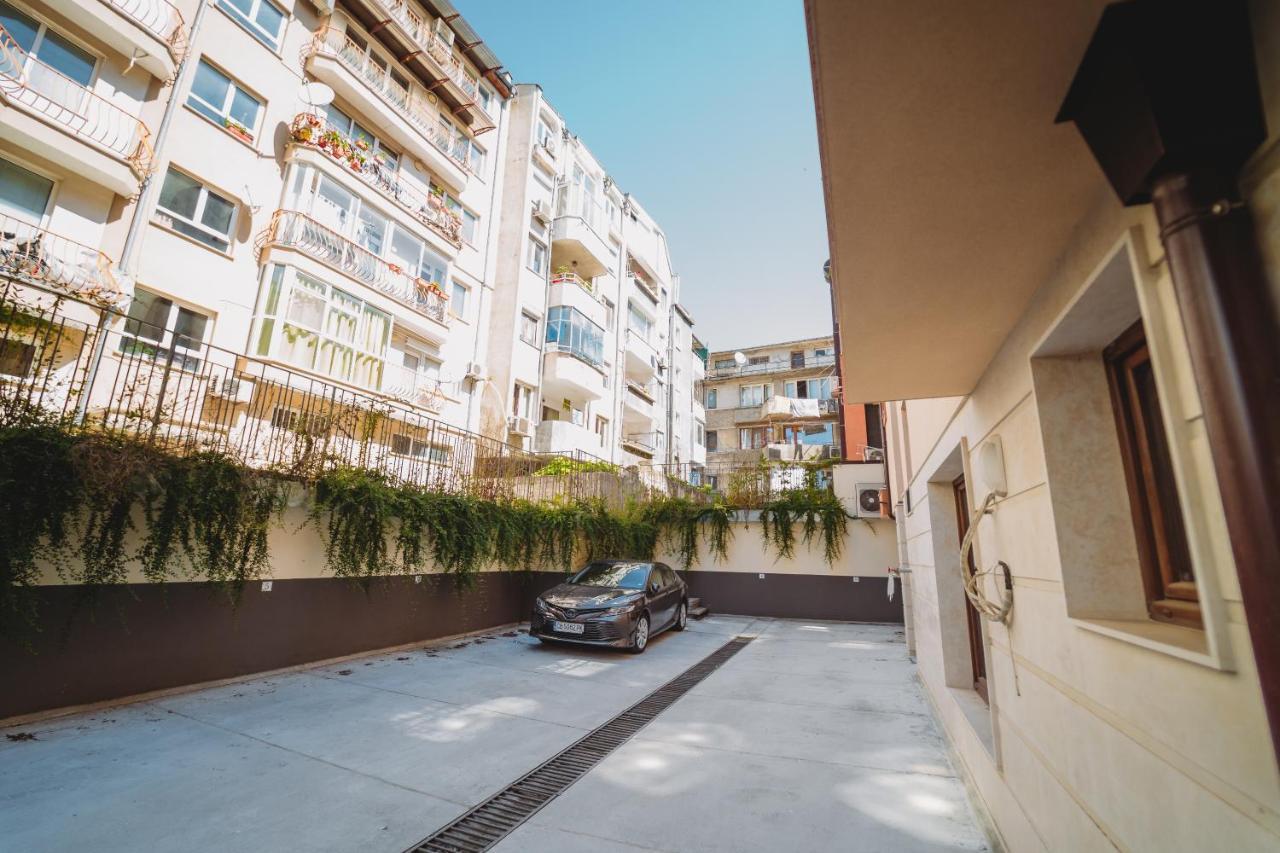Апартамент Andreya's Sea Apartment-beach, Sea Garden ,old Town, Free Parking, Free Evcharging Station *